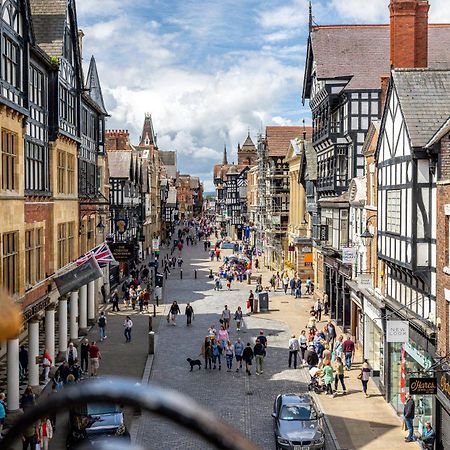 Insta-Worthy Loft On Historic Chester Rows, Sleeps 4 & Free Parking Exterior foto